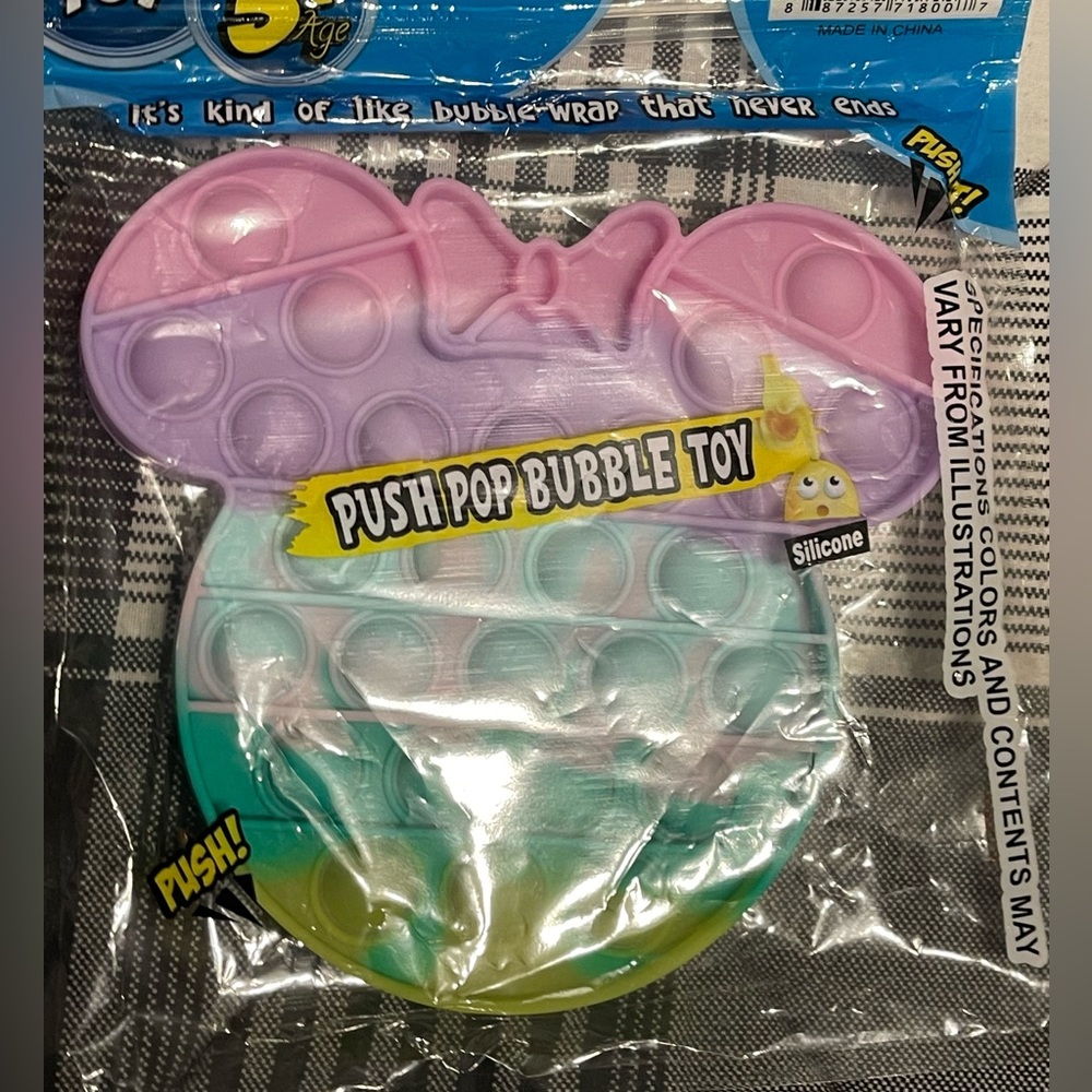 Minnie Mouse pop toy